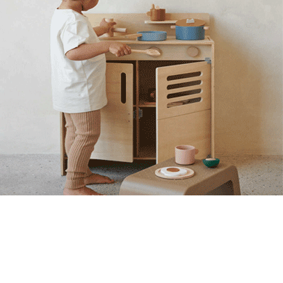 Toy Kitchen & Accessories