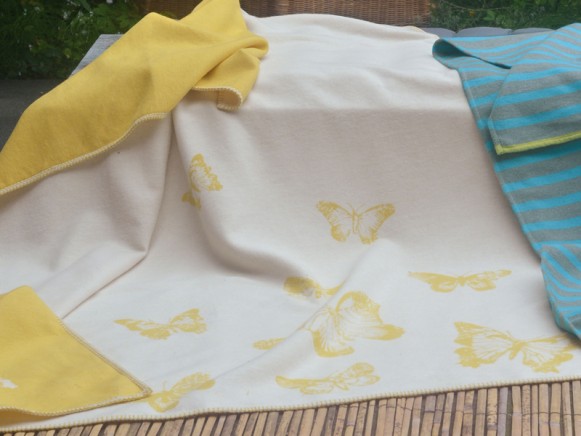 David Fussenegger Decke Sylt Schmetterlinge gelb