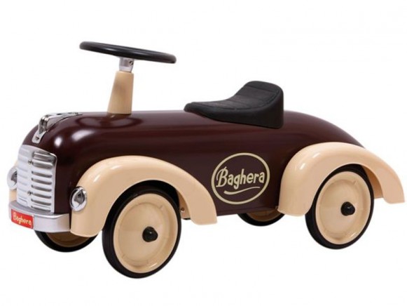 Chocolate brown classic speedster car by Baghera