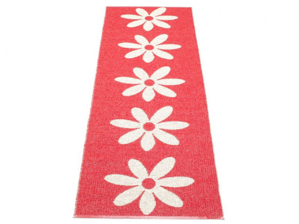 Plastic rug Lilo in red by Pappelina
