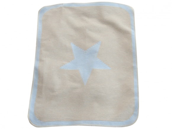 Baby blanket with blue star by Fussenegger.