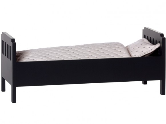 Maileg Bed with Bedding black large