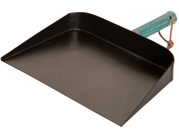 Dustpan with turquoise handle by Overbeck & Friends