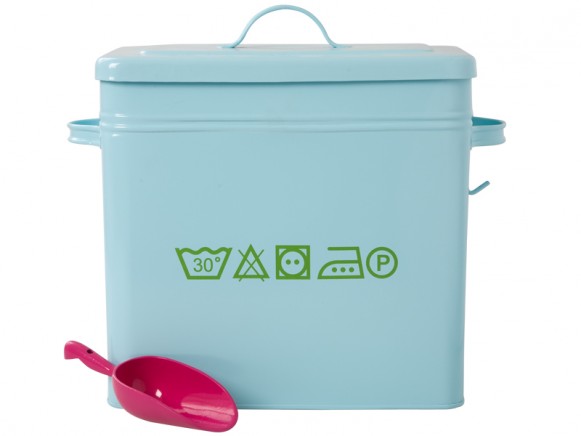Metal box with lid and spoon for laundry detergent by RICE