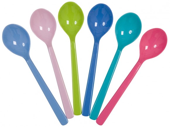 Short spoons in "Let me entertain you!" colours by RICE