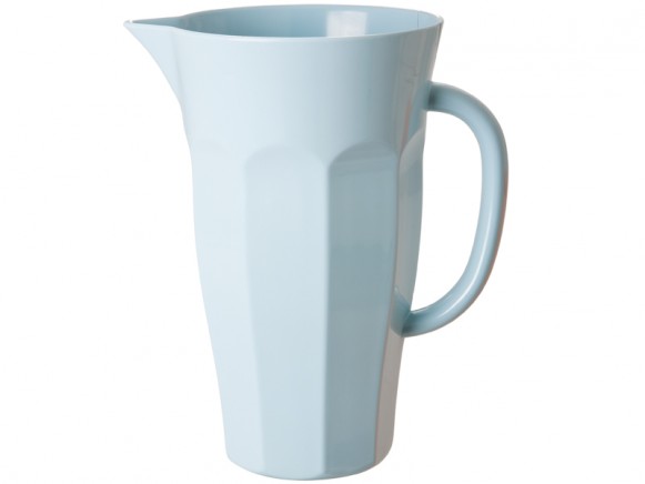 Soft blue 1,75-liter melamine pitcher by RICE