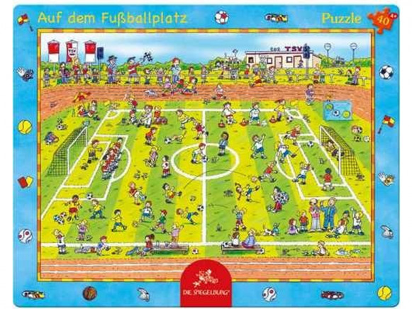Spiegelburg puzzle On the football pitch