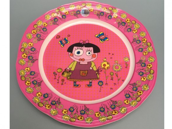 Supersoso Plate large BROWN-HAIRED GIRL pink