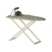 Maileg IRON & IRONING BOARD floral blue